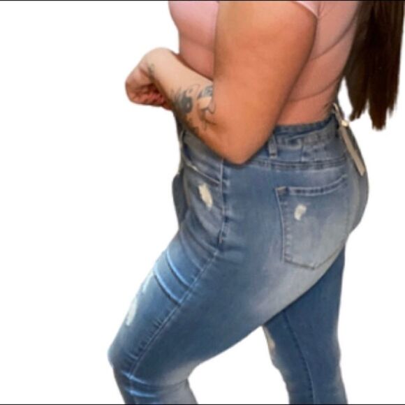 102. High Waist, Distressed, button fly jeans - Picture 2 of 3